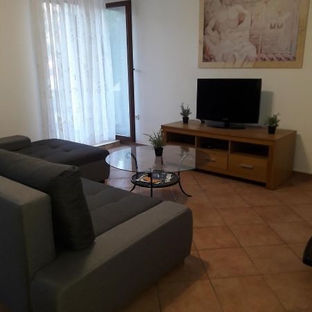 Apartman Pavla バスカ エクステリア 写真